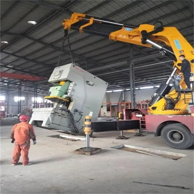 嘉禾80吨折臂吊车出租附近电话